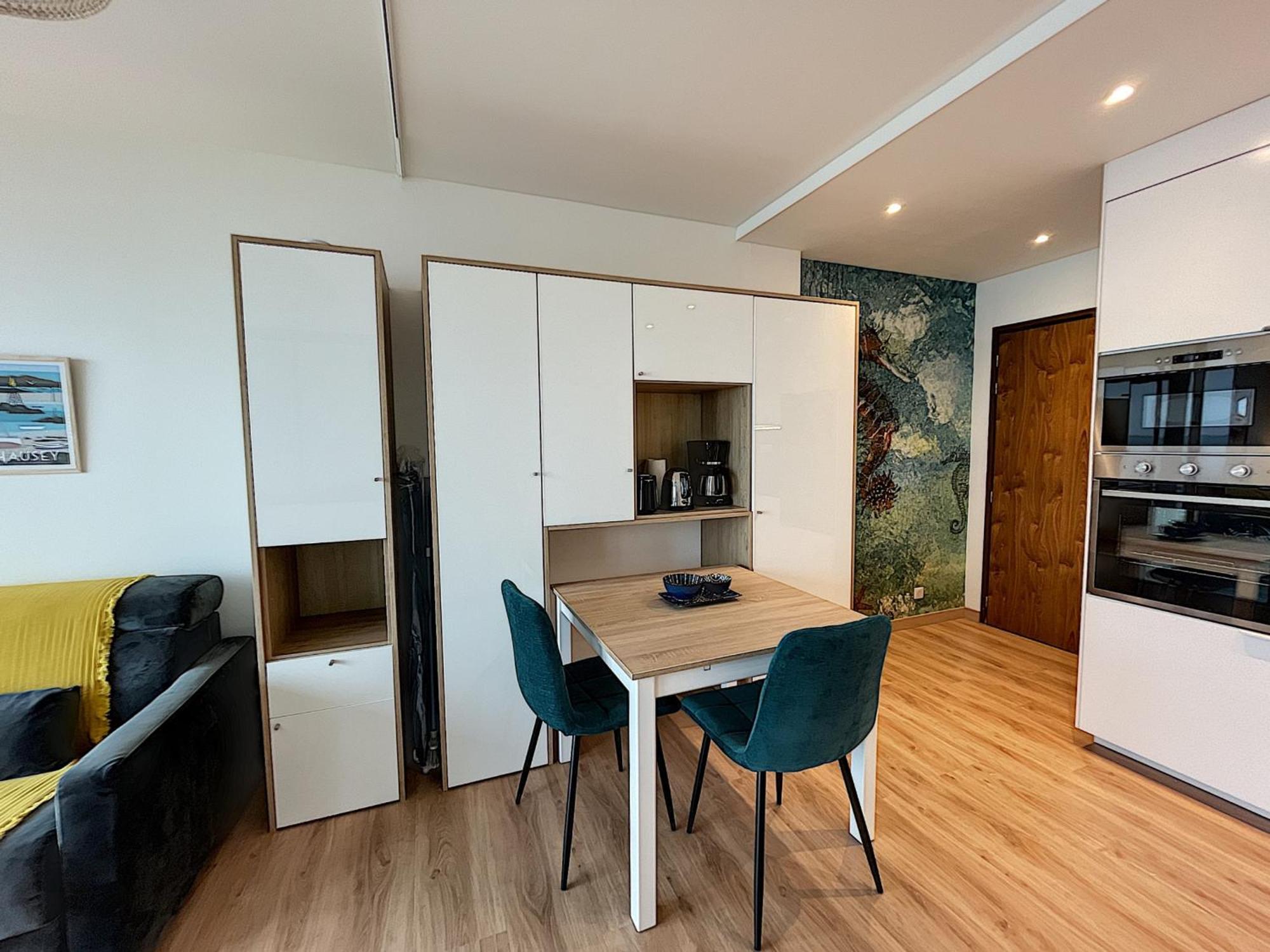 Charmant T2 En Front De Mer, 4 Pers., Ascenseur, Garage, Wi-Fi - Fr-1-361-383 Гранвил Екстериор снимка